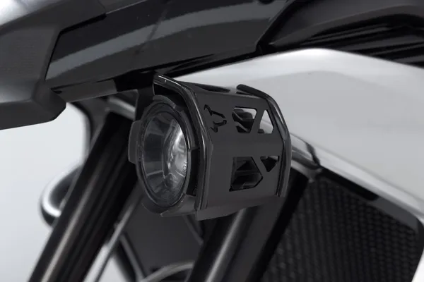 Grille de phare SW-MOTECH - vue 4