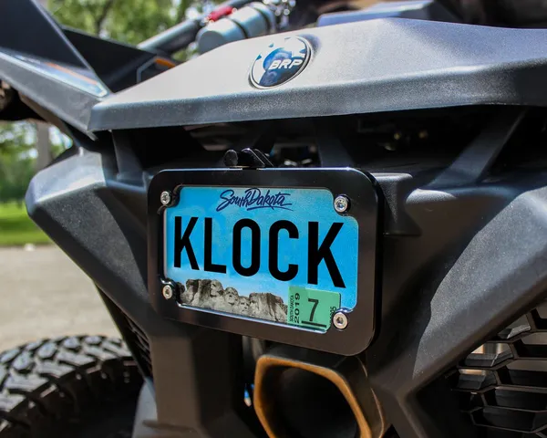 Support de plaque d'immatriculation éclairé Klock Werks - vue 7