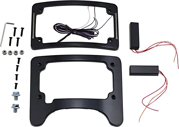 Éliminateur de clignotants avec cadre de plaque illuminé Tri Radius CUSTOM DYNAMICS