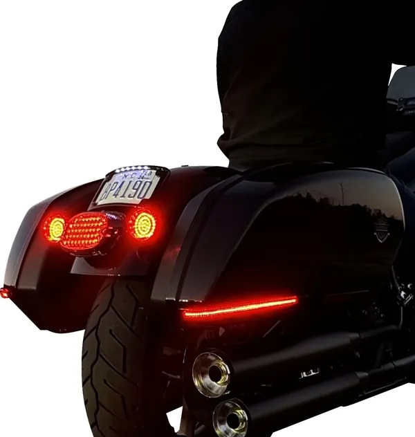 Feux de sacoches LED Custom Dynamics - vue 2