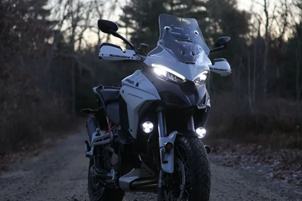 Support feu additionnel DENALI Multistrada V - vue 4