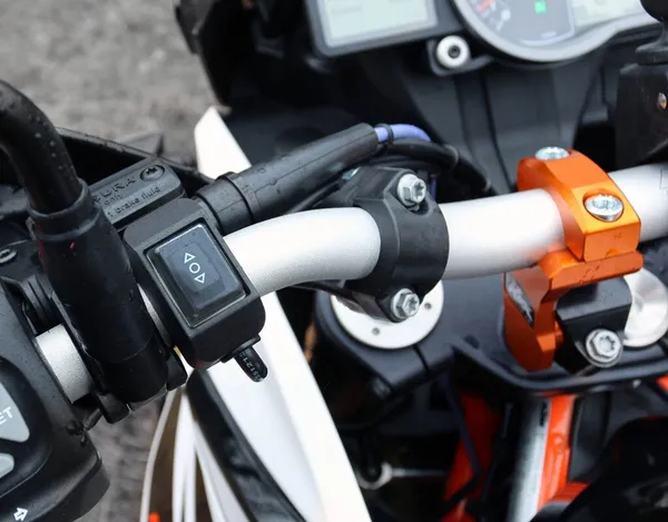 Commutateur étanche Denali KTM CanSmart Switch Dry - vue 2