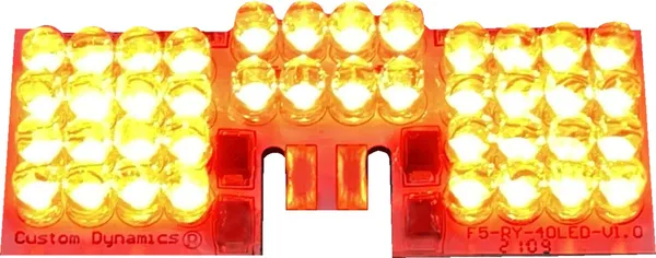 Feu additionnel embout garde-boue rouge Custom Dynamics