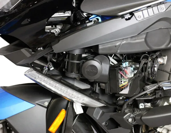 Support de klaxon divisé Denali pour BMW K1600 - vue 2