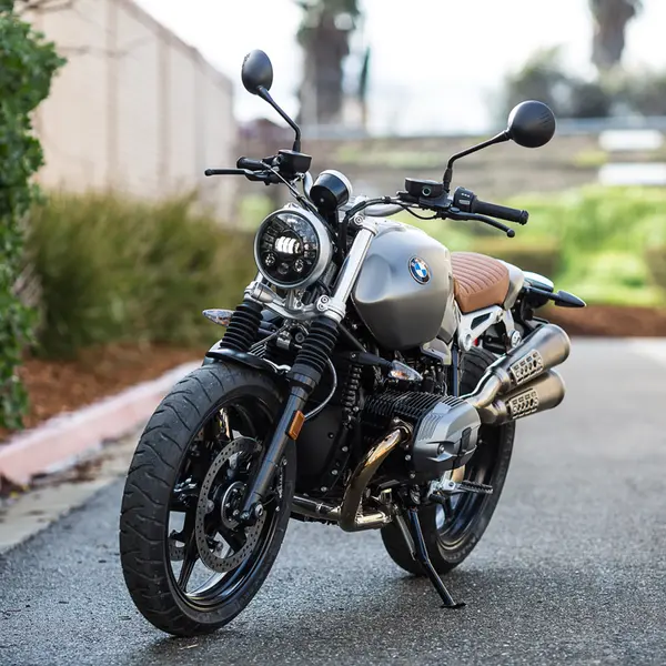 Kit d'installation projecteur BMW R9T J.W. Speaker - vue 2