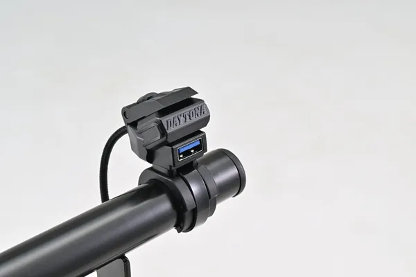 Prise embarquée USB-A QC 3.0 Daytona - vue 6