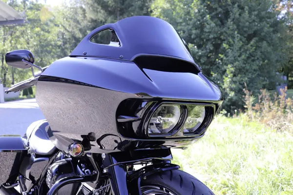 Pare-brise Racing CULT WERK - vue 3