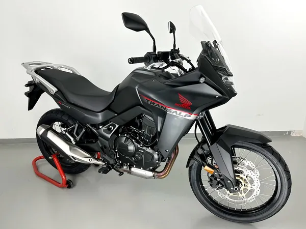 Pare-brise touring XL750 trans WRS - vue 6