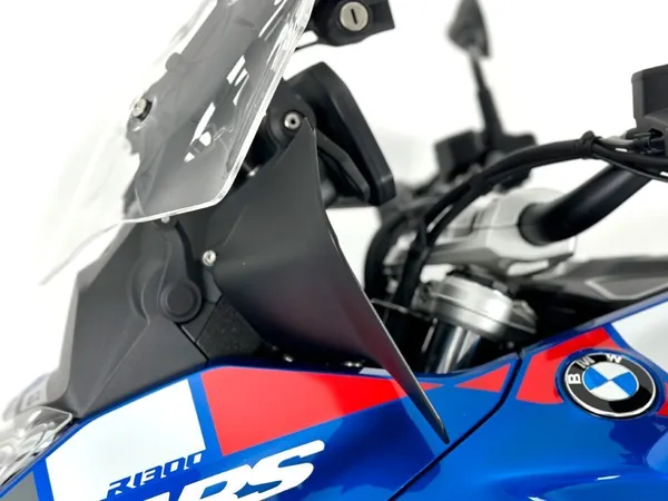 Déflecteurs latéraux WRS R1300GS finition mate noir - vue 2