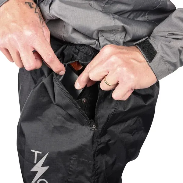 Pantalon Mission Rain THRASHIN SUPPLY CO.
