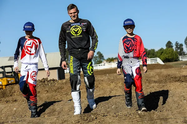 Bottes Alpinestars Youth Tech 7S - vue 2