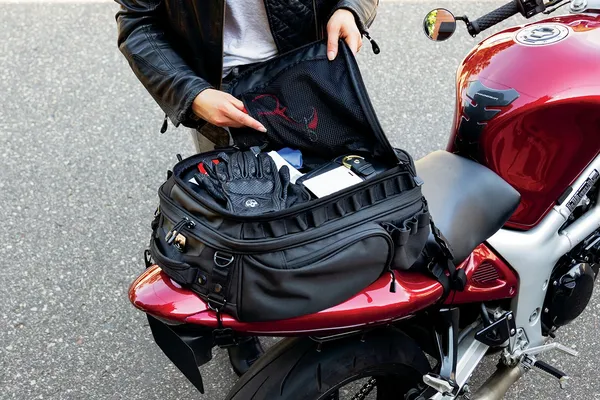 Sac de moto Kuryakyn Bag Momentum Roamer Tail - vue 6
