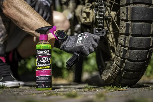 MUC-OFF Powersports Drivetrain Cleaner 500 ml - vue 6