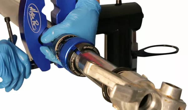 Douille d'installation de joint spy de fourche Ringer MOTION PRO - vue 3