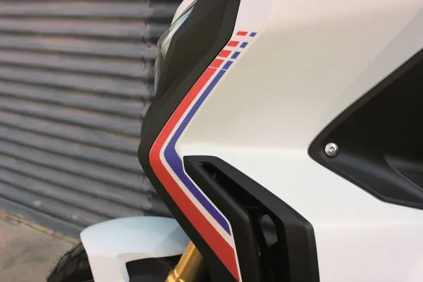 Kit d'autocollants UNIRACING pour scooter - vue 4