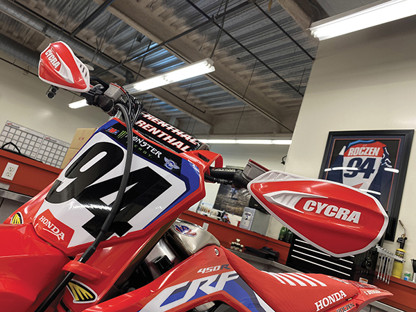Protège-mains Cycra Cyclone Rouge/Blanc - vue 7