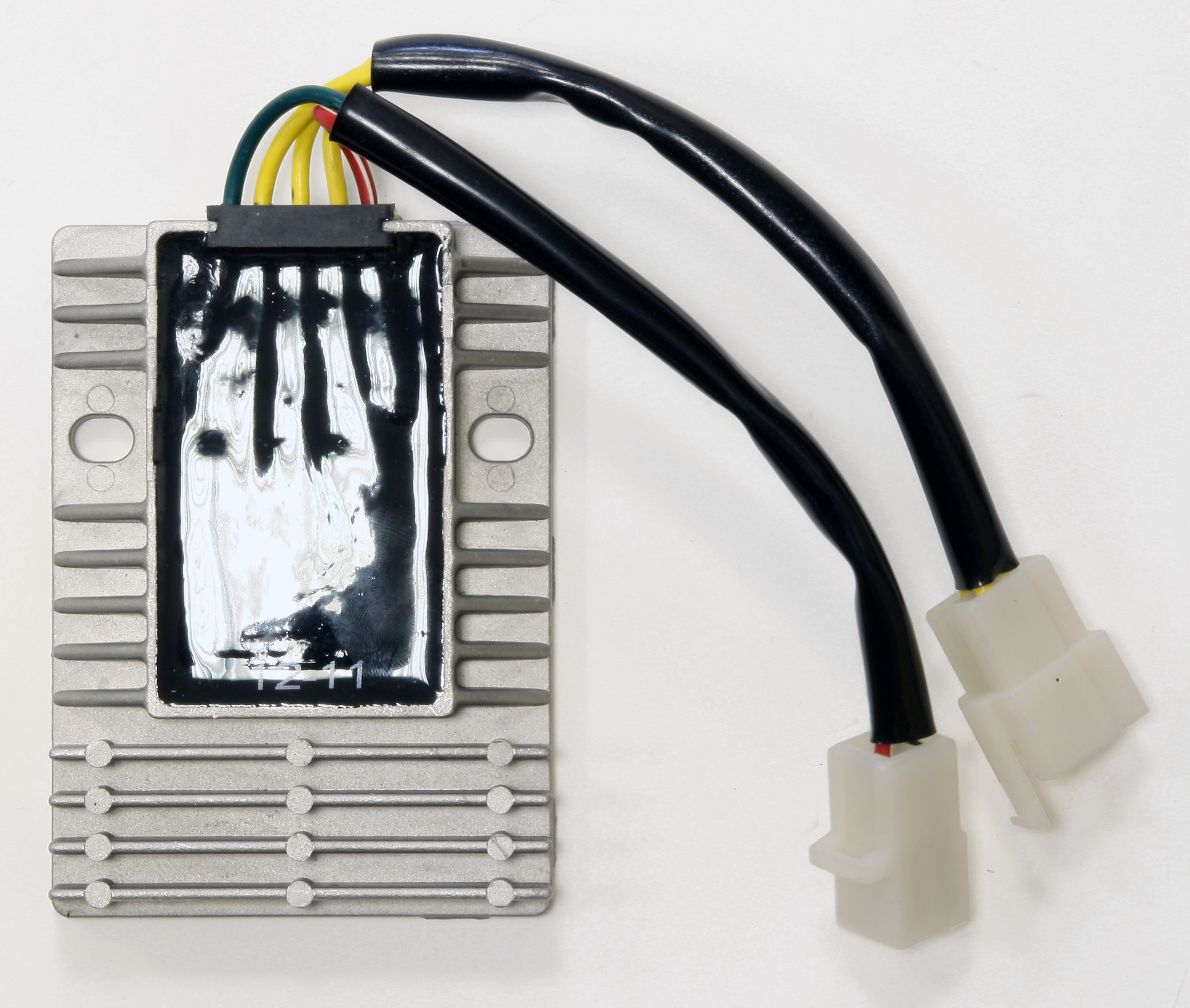 Régulateur Kyoto 12V/25A triphasé 5 broches pour Kymco 125 People, Dink 200/250/300