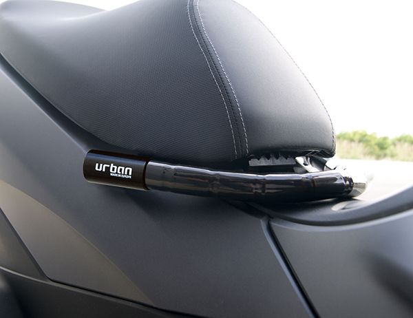 Urban Practic MP Antivol à combinaison pour scooter et casque Kymco People One 125i 2023 - vue 2