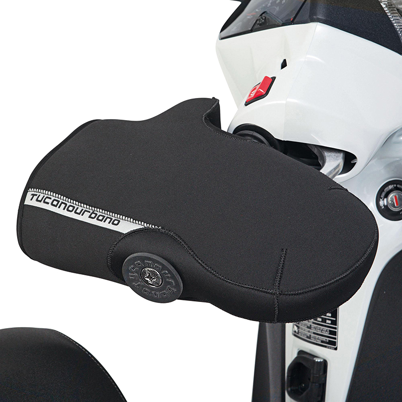 Manchon maxiscooter Tucano carénés néoprène universel Yamaha TMAX 560 2020+ / 530 2012-2019 (R363X) - vue 2