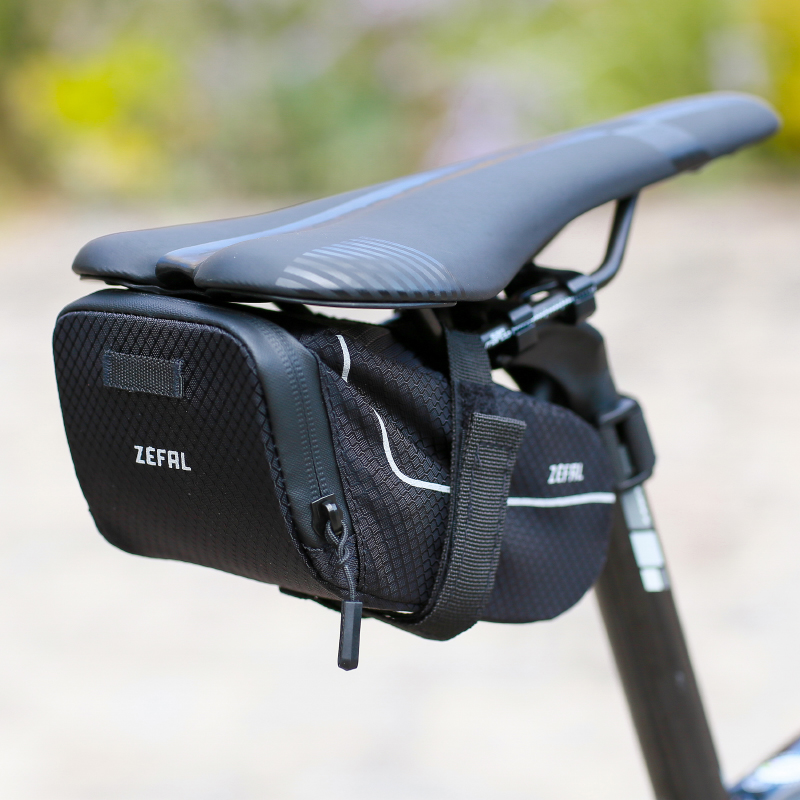 Sacoche de selle vélo Zefal Zlight Pack M 0,9L noir-gris - vue 4