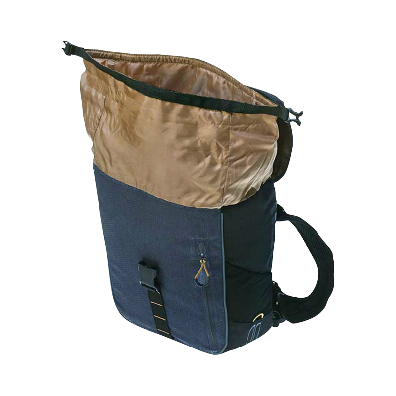 Sacoche arrière Basil Miles 17L système Hook-On waterproof bleu-noir (44x14x31 cm) - vue 5