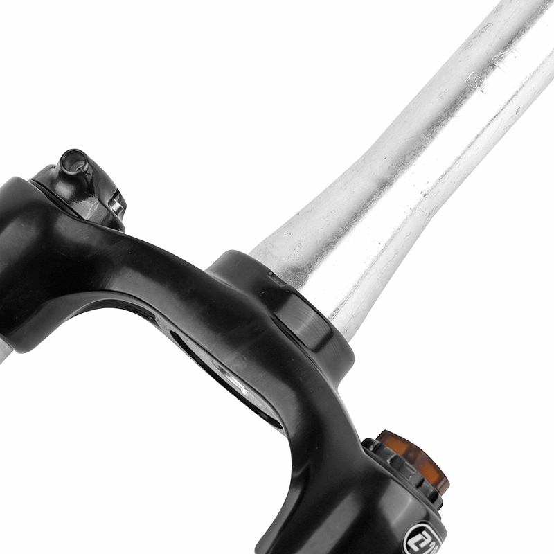 Fourche VTT 29" ZOOM Vaxa 28 noir réglable-blocable au guidon débattement 100 mm pivot lisse 295 mm conique 1"1/2 - 1"1/8-28,6 extérieur compatible disque - vue 2