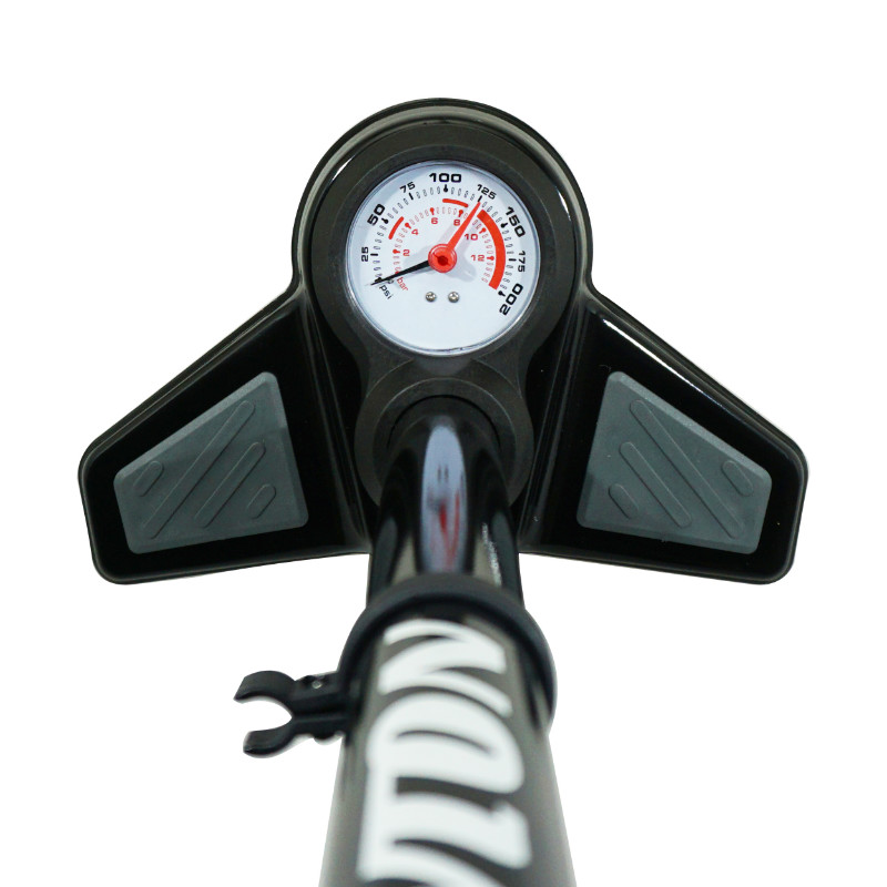 Pompe à pied Newton FPV1 acier coloré noir raccord double style switch avec manomètre 11 bars VP-VS - vue 2