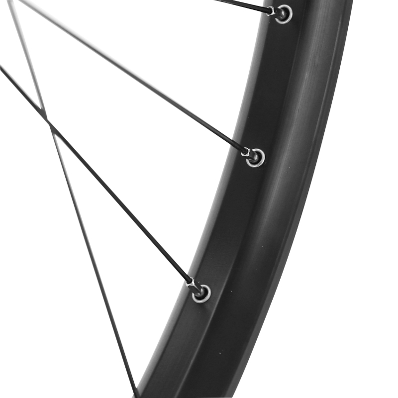 Roue VTT Velox Trucky 30 Boost 27,5" disque avant Centerlock tubeless ready moyeu Shimano TC500 axe traversant 15-110 - vue 4