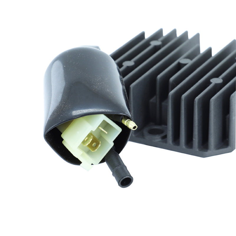 Regulateur de tension adaptable honda 650 vigor FX 1999+2000, 650 SLR 1997+1998 (12V - triphase - japonais SH532C-13) (r.o 31600-mak-000) -Sgr - vue 2