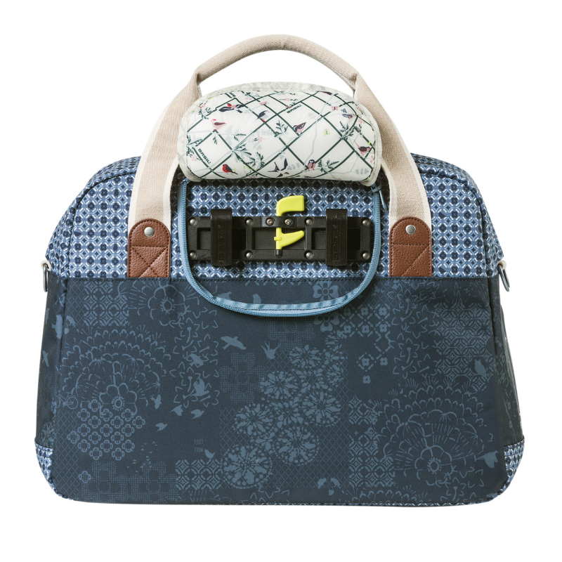 Sac à main vélo Basil Bohème 18L bleu indigo fixation hook-on 44x17x31cm - vue 4