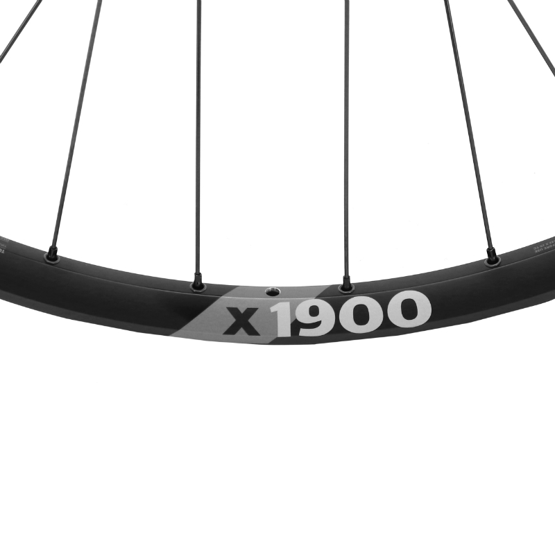 Roue VTT disque 29" Dt Swiss X1900 boost centerlock tubeless ready arriere noir shimano 10-11-12V axe traversant 12-148 - jante 25C - resiste poids 110KGS - vue 4