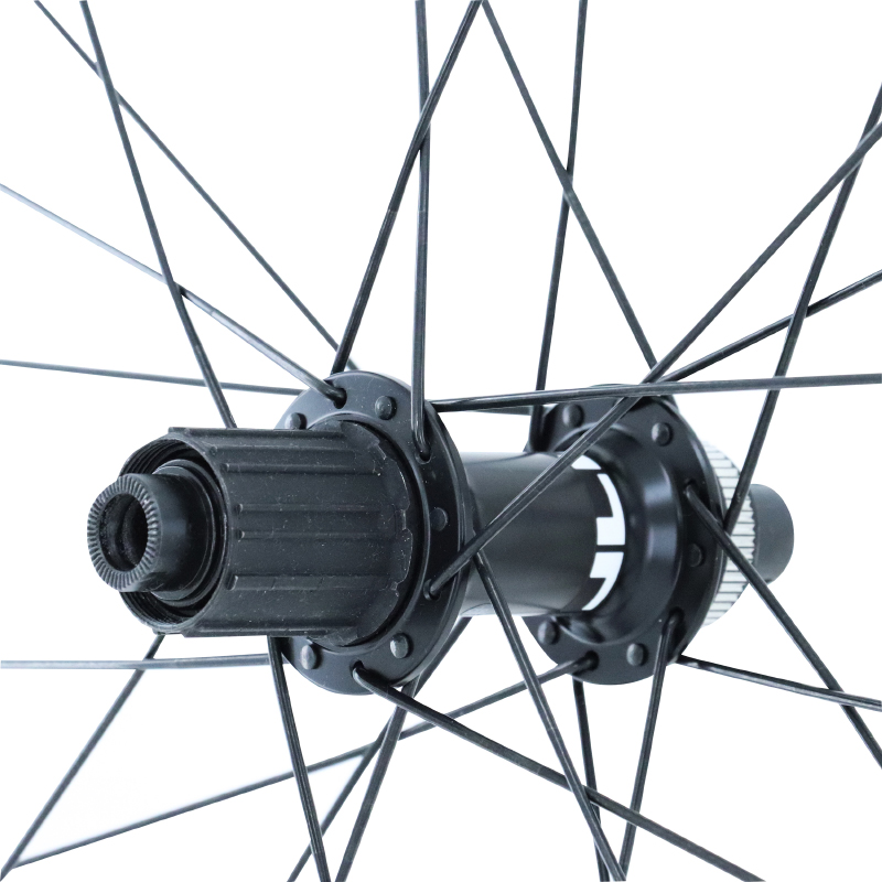 Roues VTT disque 29" Shimano MT500 boost centerlock avant+arrière 10-11V noir axe traversant 12-148 et 15-110 - vue 3