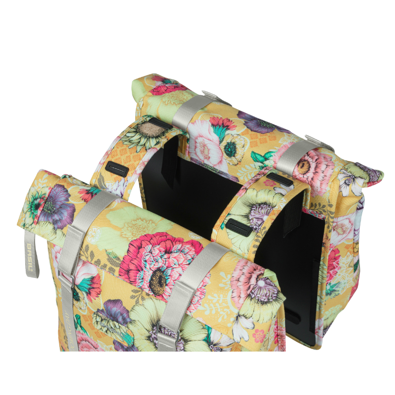 Sacoche arriere velo double Basil bloom field 28-35L jaune honey fixation crochet-ressort (30X15X33CM) - vue 3