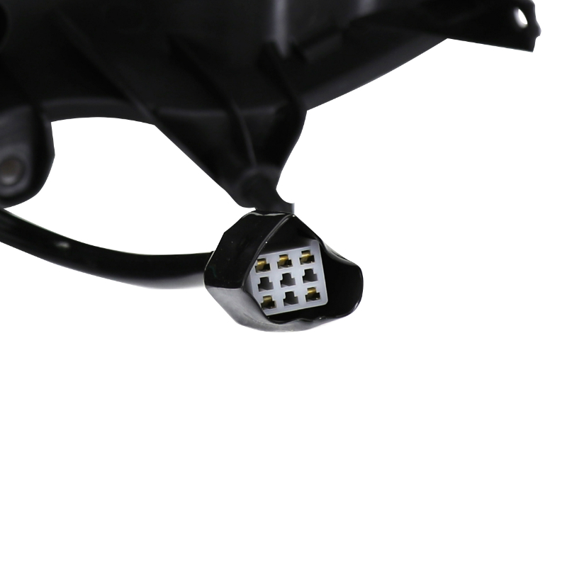 Feu arrière maxiscooter adaptable Honda PCX 125-150 2014-2016 homologué CE P2R - vue 4