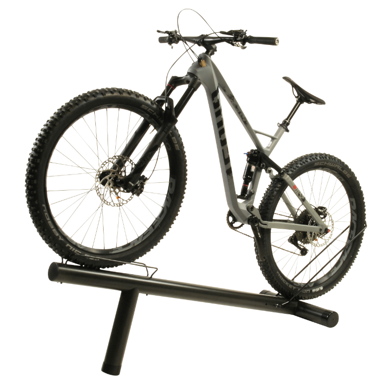 Présentoir de magasin incliné pour vélo noir brillant BICISUPPORT - vue 3