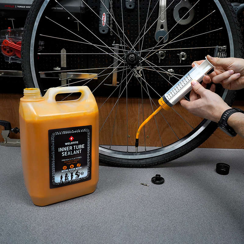 Weldtite Préventif anti-crevaison pour chambre à air 5L - vue 4