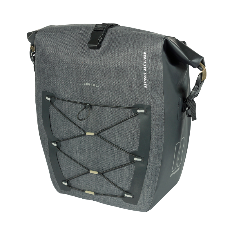 Sacoche arriere velo laterale Basil navigator cyclotouriste waterproof 25-31L noir fixation mik studs sur porte bagage (32X15X37CM) avec poignee et bandouillere fermeture enroulement - vue 2