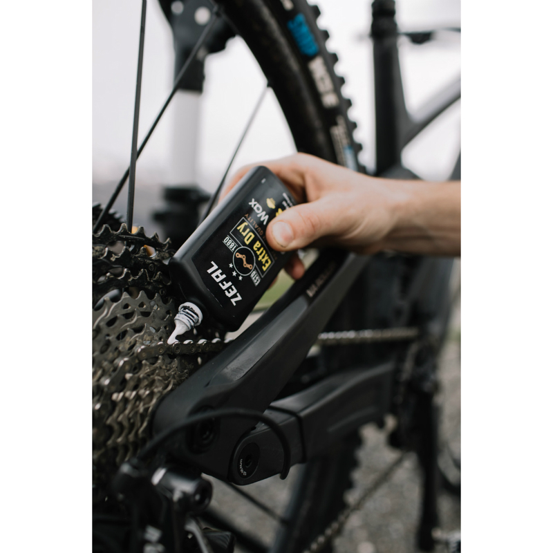 Lubrifiant chaîne vélo Zéfal Dry Wax condition sèche ou poussiéreuse 120 ml - vue 2