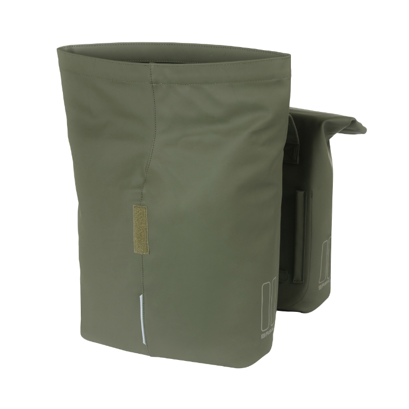 Sacoche arrière vélo double Basil vegan vert imitation cuir 28-32L - vue 5
