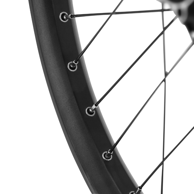 Roue VTT VELOX 20" disque blocage avant noir moyeu Shimano M475 jante 30C 32 rayons 2.3mm - vue 4