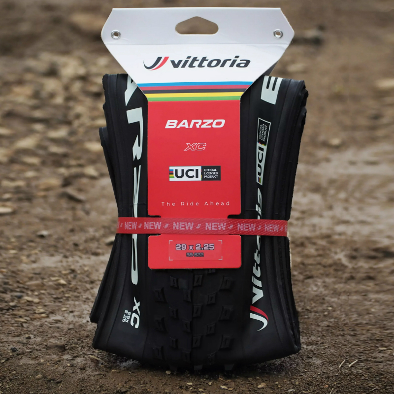 Pneu VTT 29 x 2.35 Vittoria Barzo UCI Rainbow noir Tubeless Ready TS - vue 4