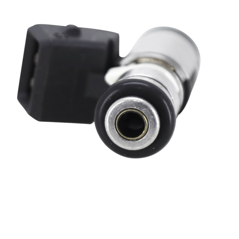 Injecteur maxiscooter adaptable piaggio 125 liberty 2013+2014, vespa primavera 2013+2016, sprint 2014+2016, GTS 2013+2016 4T (pour moteur 3 soupapes, 2 trous) (type IWP241) (OEM: 8799715) -P2R - vue 4