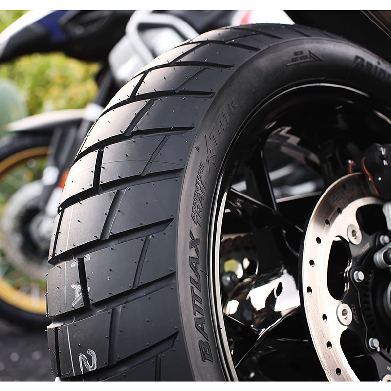 Pneu moto Bridgestone Battlax AT41 170-60-17 Adventure Trail arrière radial TL 72V - vue 4