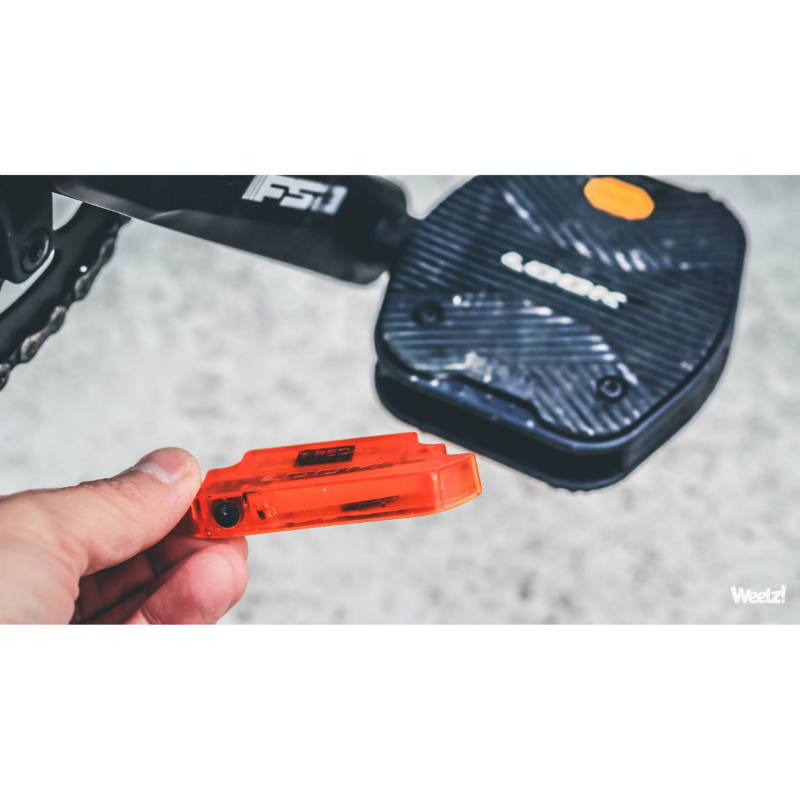 Pédales city Look Geovision lumineuses 50 lumen rechargeables USB grip Vibram noir (paire) - vue 7