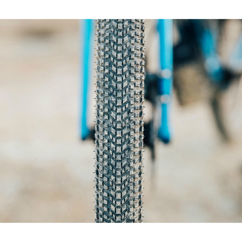Pneu gravel 700 x 50 Hutchinson touareg noir TR (50-622) - vue 3