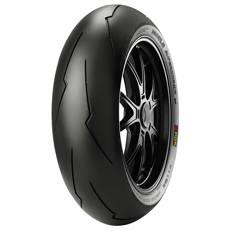 Pack train de pneus moto Pirelli Diablo Supercorsa V2 SC2 120-70-17 + 200-55-17 - vue 3