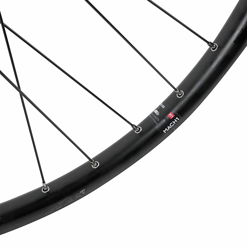 Roue VTT disque 26" Klixx tubeless ready arrière noir moyeu Velox D462DB cassette 11-10-9V disque 6 trous axe traversant 12-142 jante 23C 32 rayons all mountain - vue 4