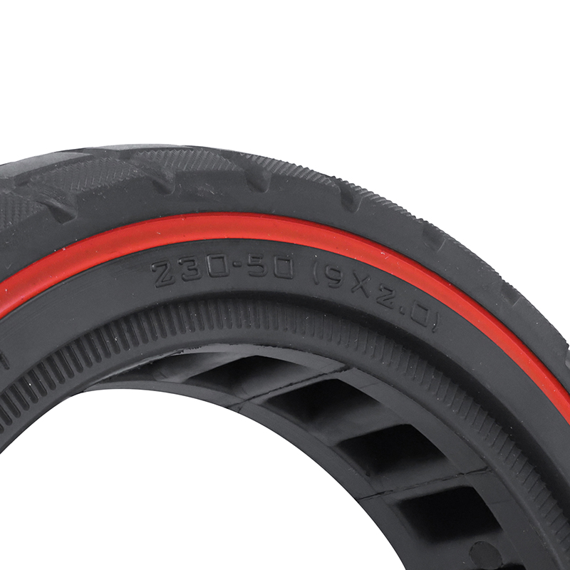 Pneu trottinette plein 230 x 50 noir liseré rouge ultra léger Sélection P2R - vue 4