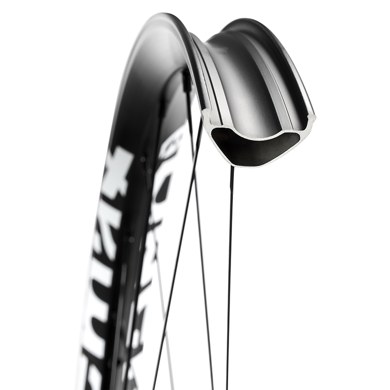 Roue VTT disque 27,5" Mavic e-Deemax Boost tubeless ready avant axe traversant 15-110 disque 6 trous jante 584-30 - vue 4