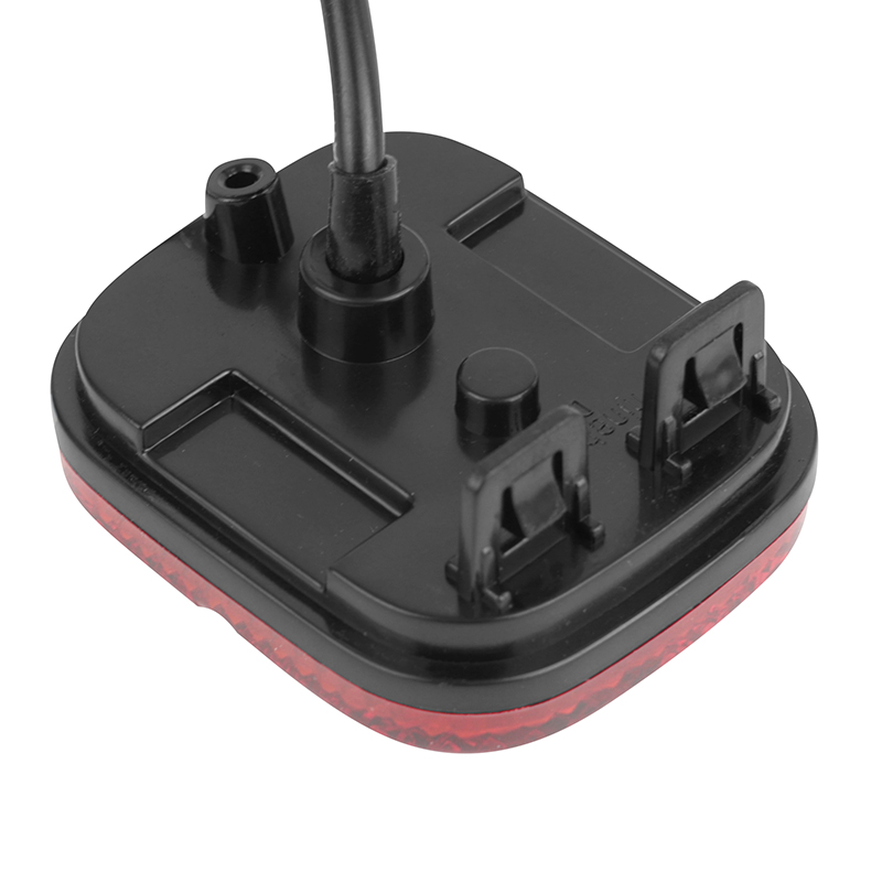 Éclairage feu arrière de garde-boue pour trottinette Segway Ninebot ZT3 Pro Sélection P2R - vue 2